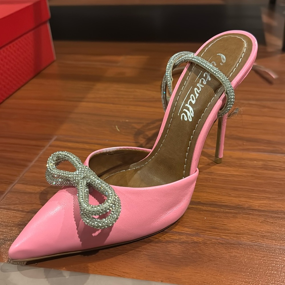 Pink heels